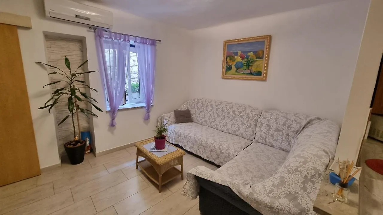 度假居 Kuca Za Odmor Nadia Brsec别墅